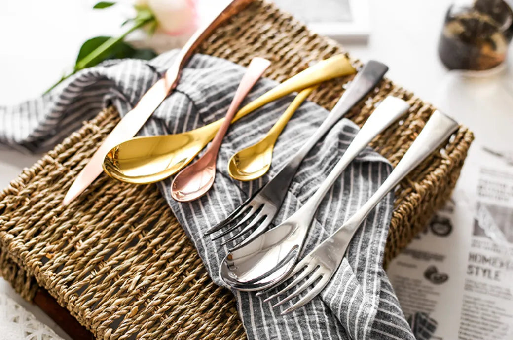 ערכת כלי העבודה של מונרך