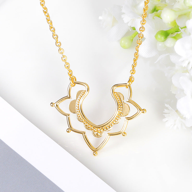 Simplistic Floral Necklace