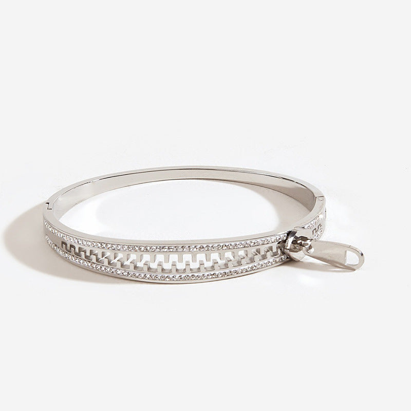 The Zipper Bracelet