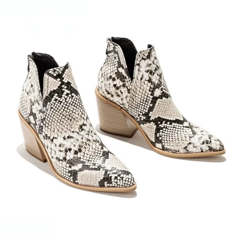 מגפי קוברה נואר