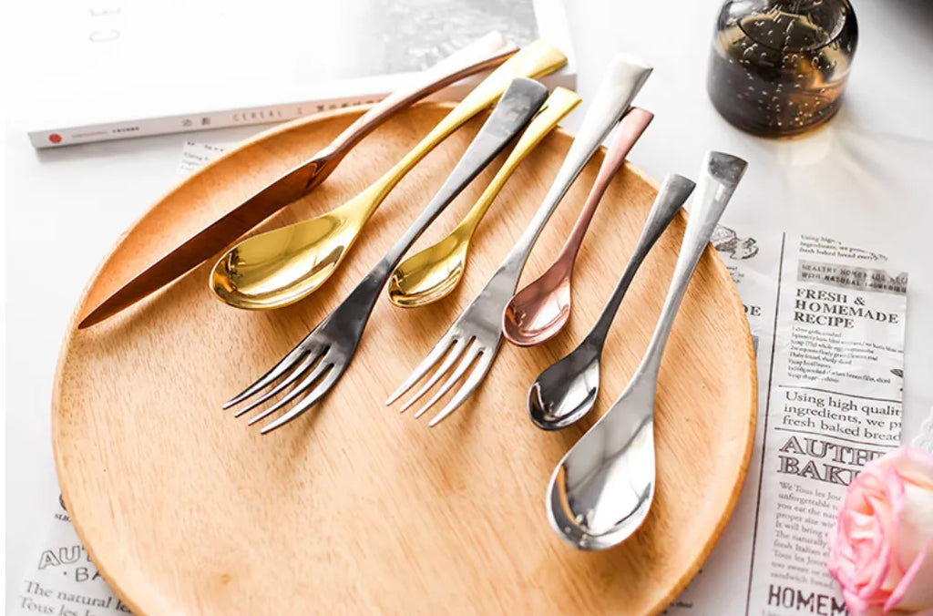 ערכת כלי העבודה של מונרך