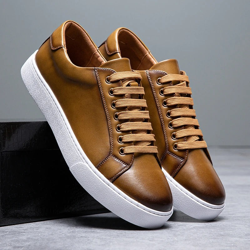 Westbridge Leather Low-tops